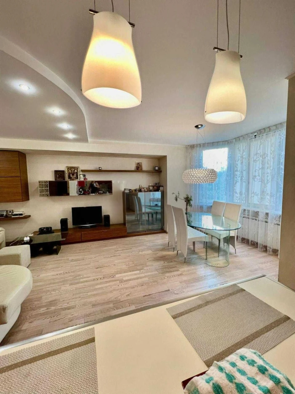 Продаж Квартири на Позняках, 3 кімнати - 106 м2, вул. Княжий