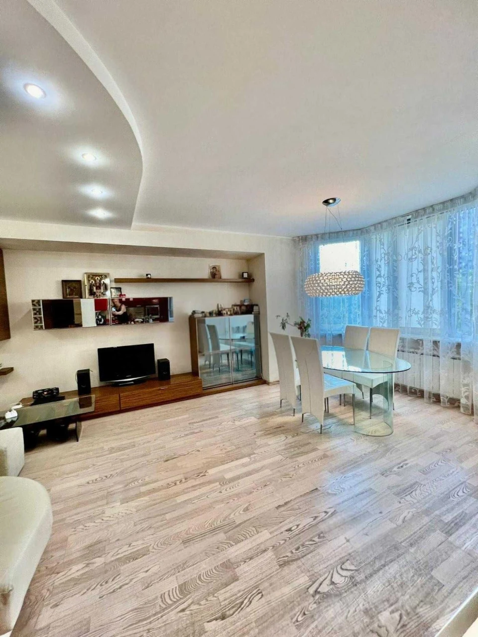 Продаж Квартири на Позняках, 3 кімнати - 106 м2, вул. Княжий