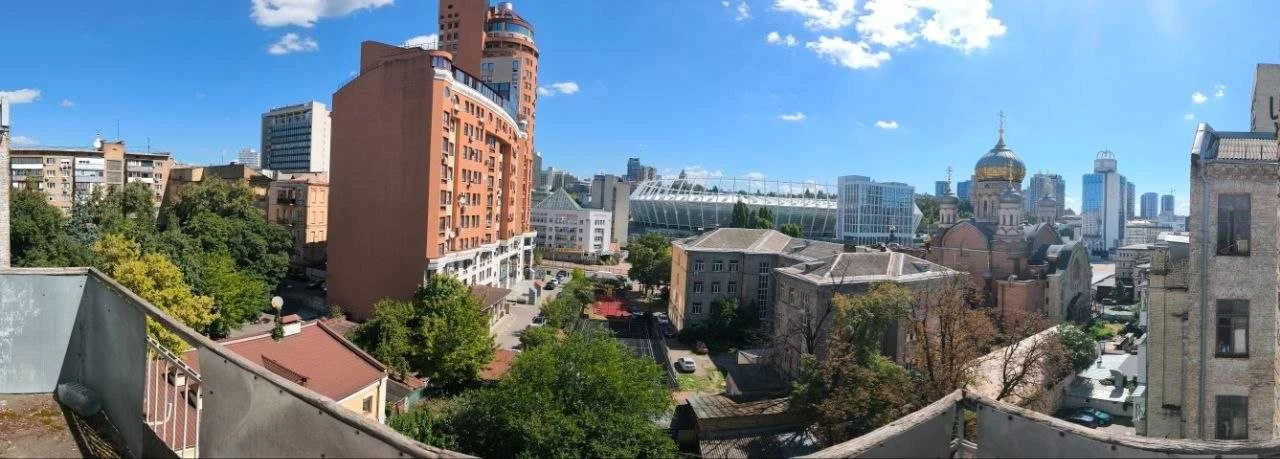 For sale (2-room = 52 m2), 47 Velyka Vasylkivska St. metro