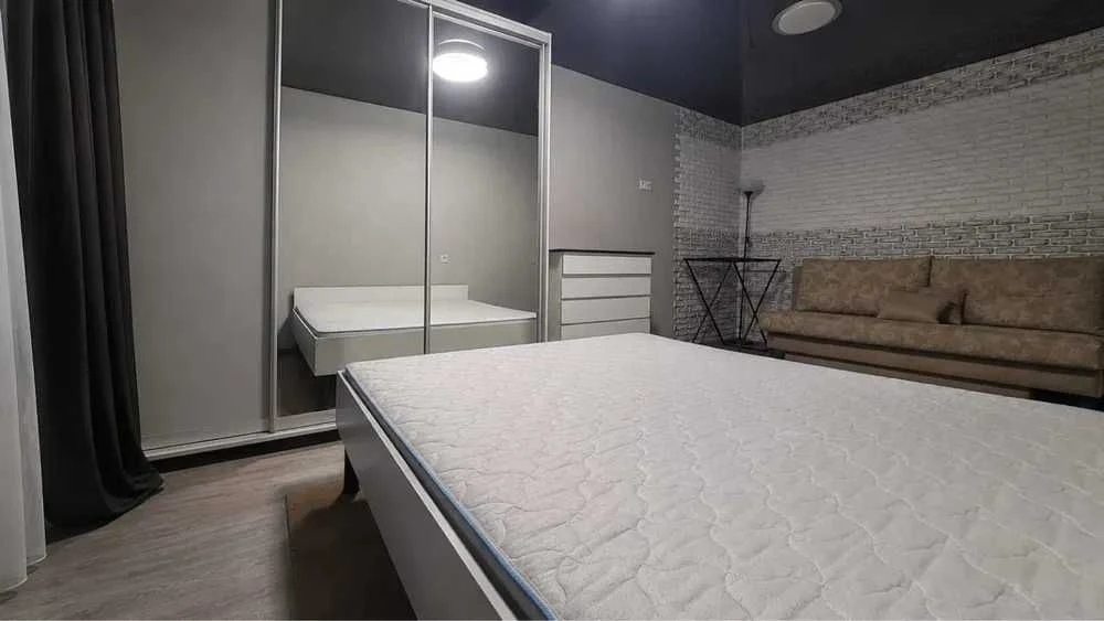 For sale 1 room sq m metro Industrialnaya Mira repair ML