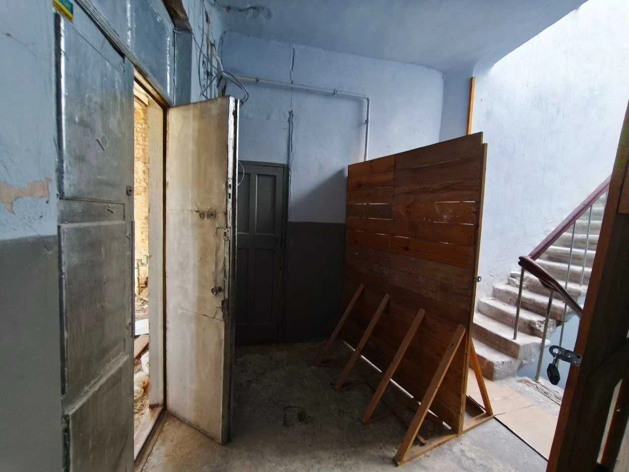 For sale (2-room = 52 m2), 47 Velyka Vasylkivska St. metro