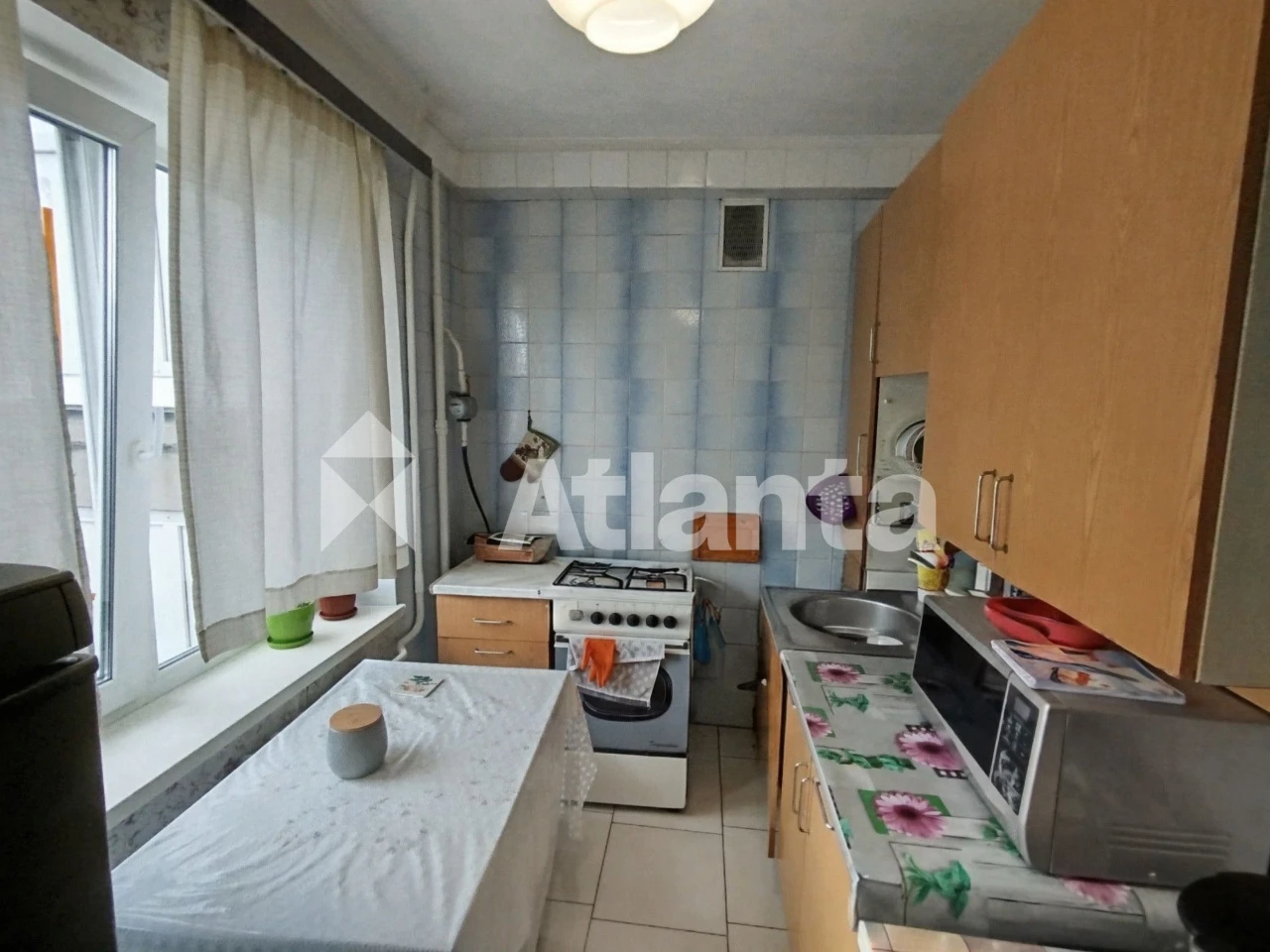 2 кімн.кв.,заг.пл.50,2м2.Поверх 5/9.вул.Привокзальна 8.