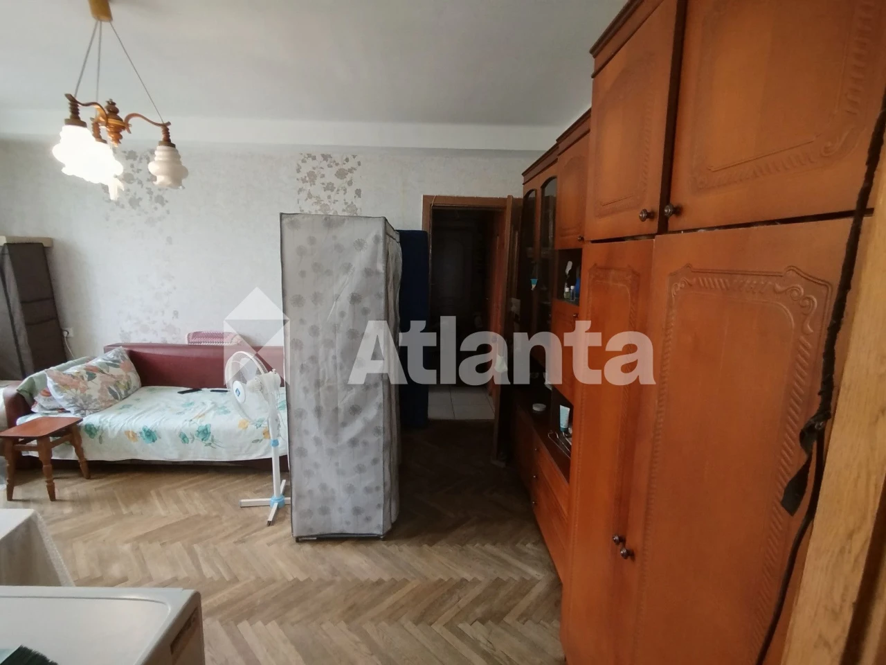 2 кімн.кв.,заг.пл.50,2м2.Поверх 5/9.вул.Привокзальна 8.