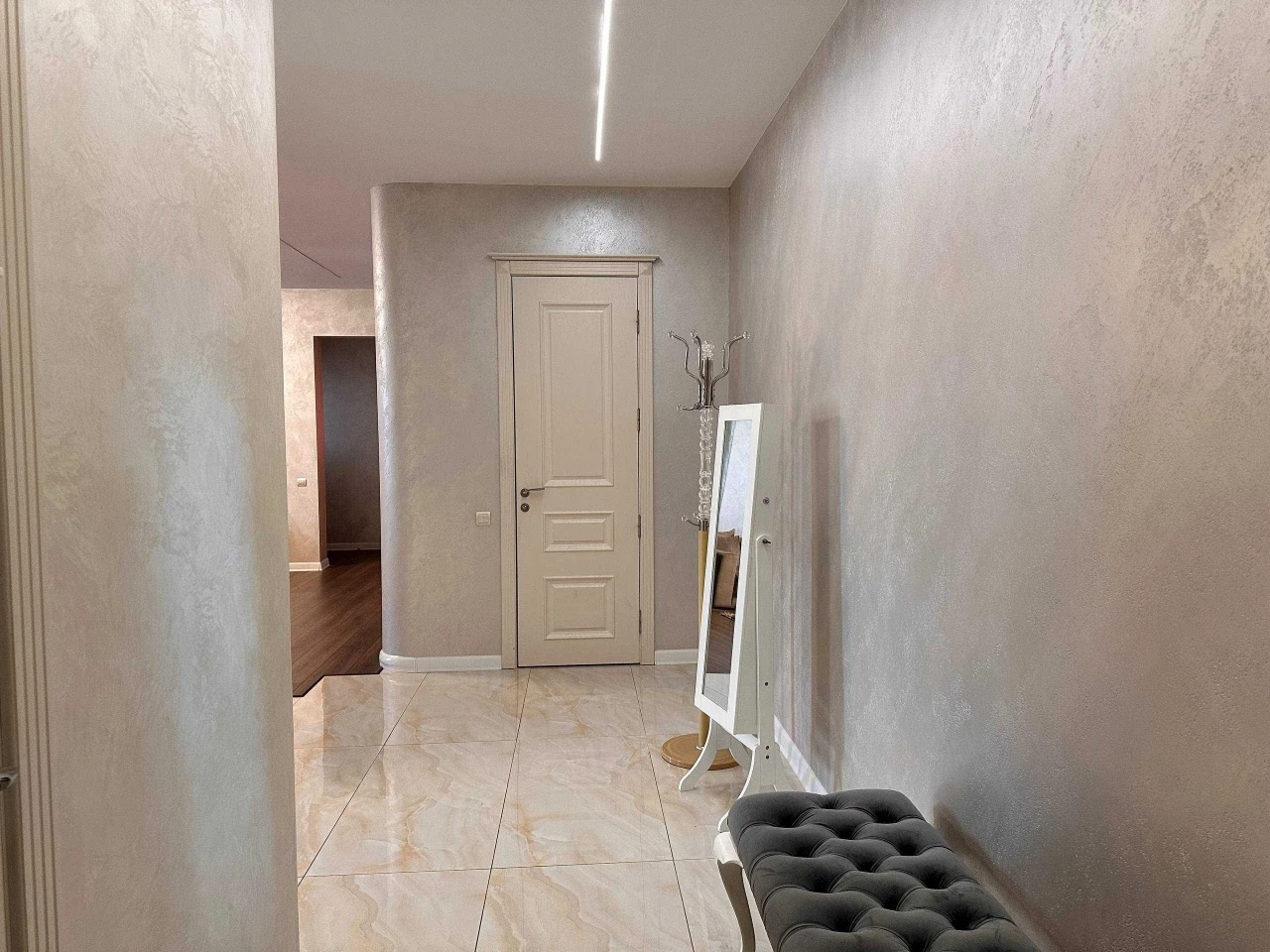 Apartment for sale/Area 120 m2/metro Lybidska/Antonovycha St.