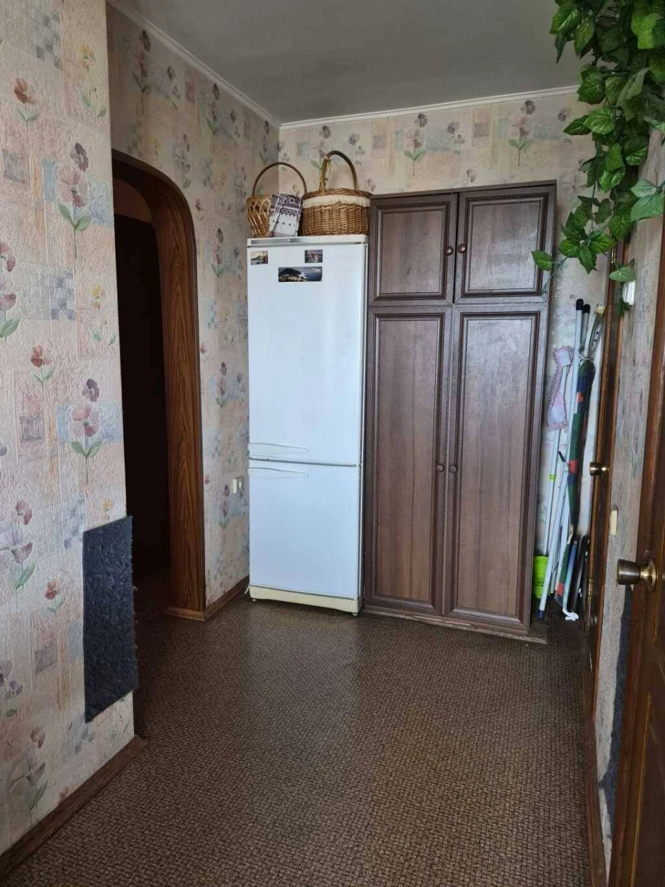 Здам на довгий термін 3-кімнатну квартиру Київ, Деснянський район, вул. Рональда Рейгана, 9Г, 14-й поверх, 16-поверховий цегляний будинок.