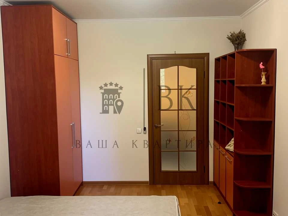 Квартира. Київ, Урлівська вул.