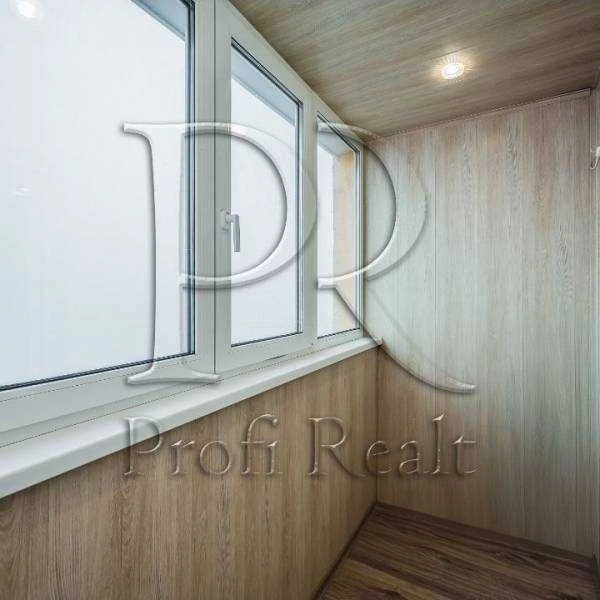 Продаж 1-кімнатної квартири 43 м², Ломоносова вул., 36А