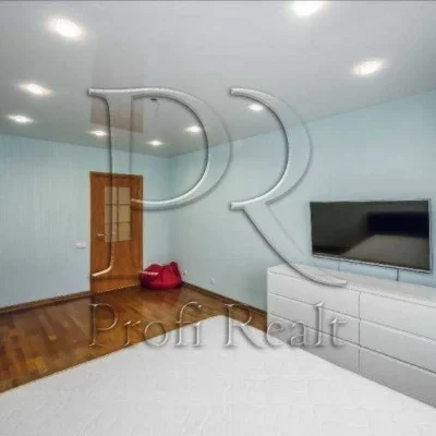 Продаж 1-кімнатної квартири 43 м², Ломоносова вул., 36А
