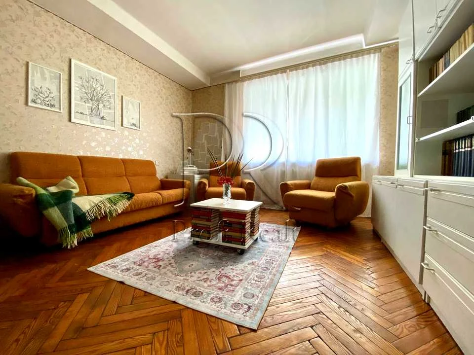 Apartment. Kyiv, Berezaysky Prospect.