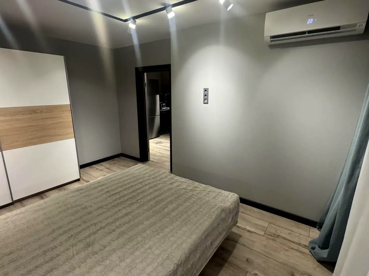 Оренда квартири 1-кімн. 55 м² 6/35 пов.