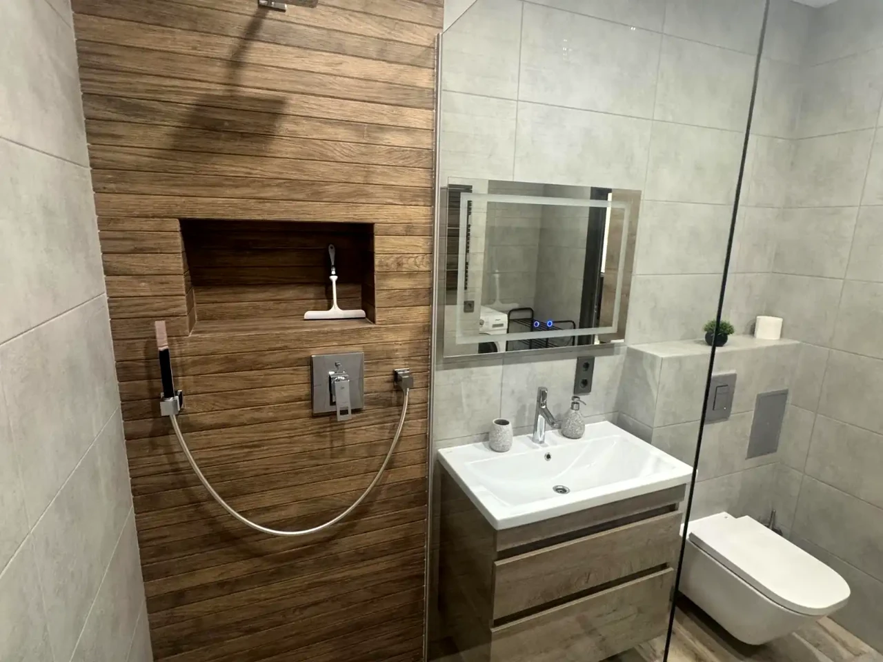 Оренда квартири 1-кімн. 55 м² 6/35 пов.