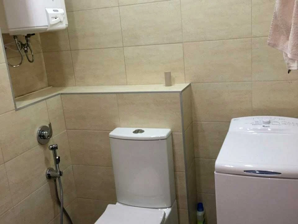 Квартира. Київ, Героїв полку "Азов" вул.
