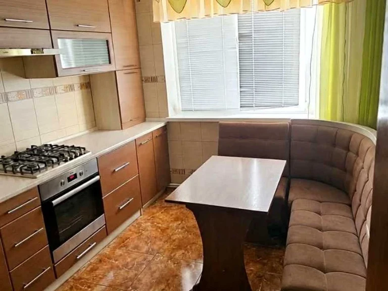 Квартира. Житомир, Шкільний пров.