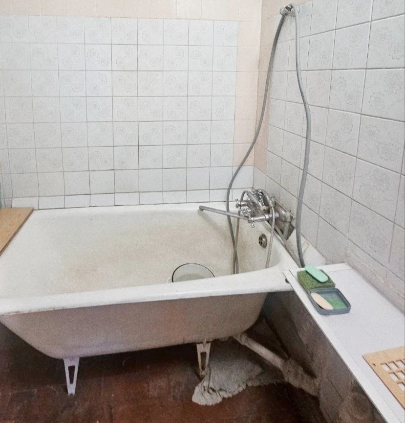 Продам! 2 комнатная квартира в центре, 53 м.кв