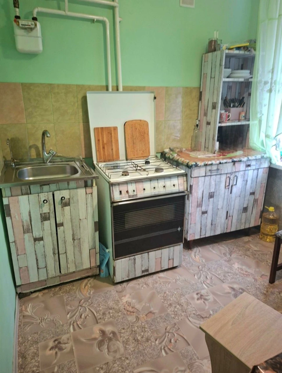 Продам 1-комн. квартиру верх пр.Поля!