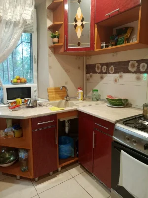 Безнал!!Продам 2к чешку Северный с отдельным входом.