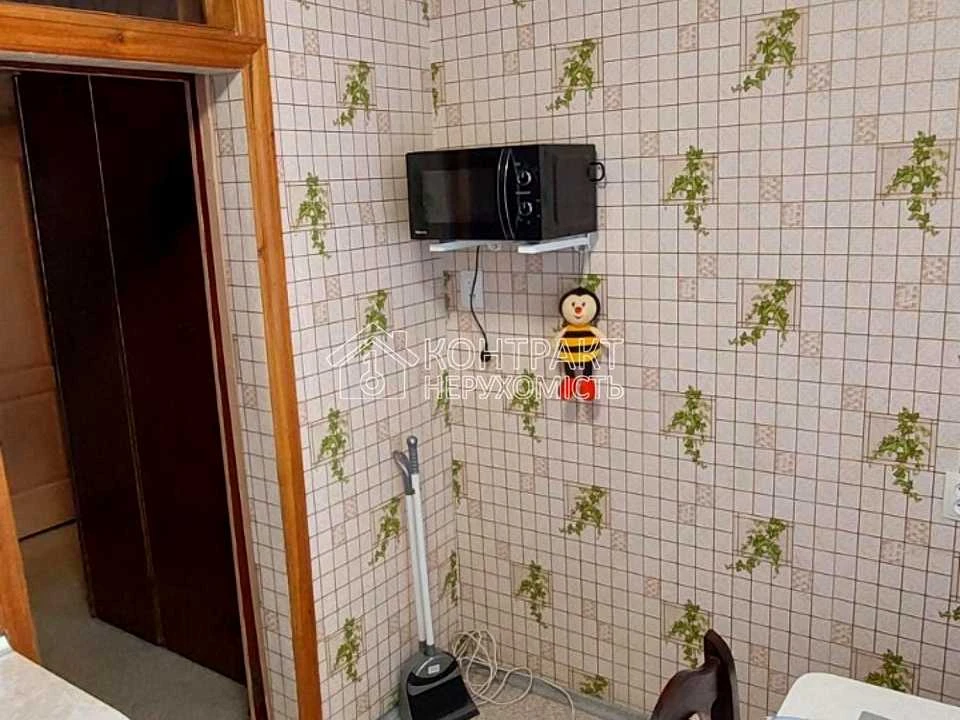 Apartment. Kharkiv, Pereomohy Prospect