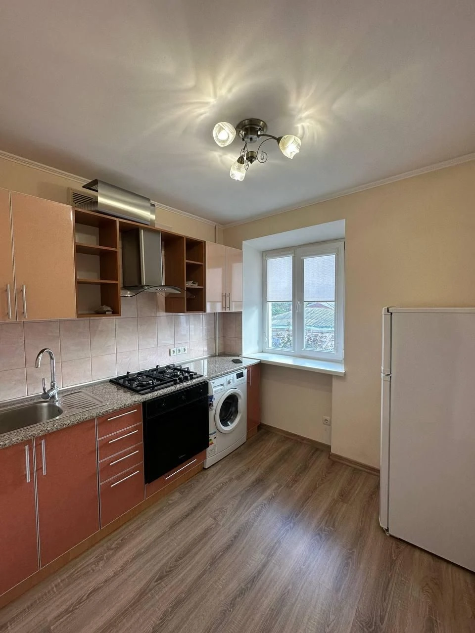Продам 2-к квартиру в Центрі міста, Новосільського/Пастера (