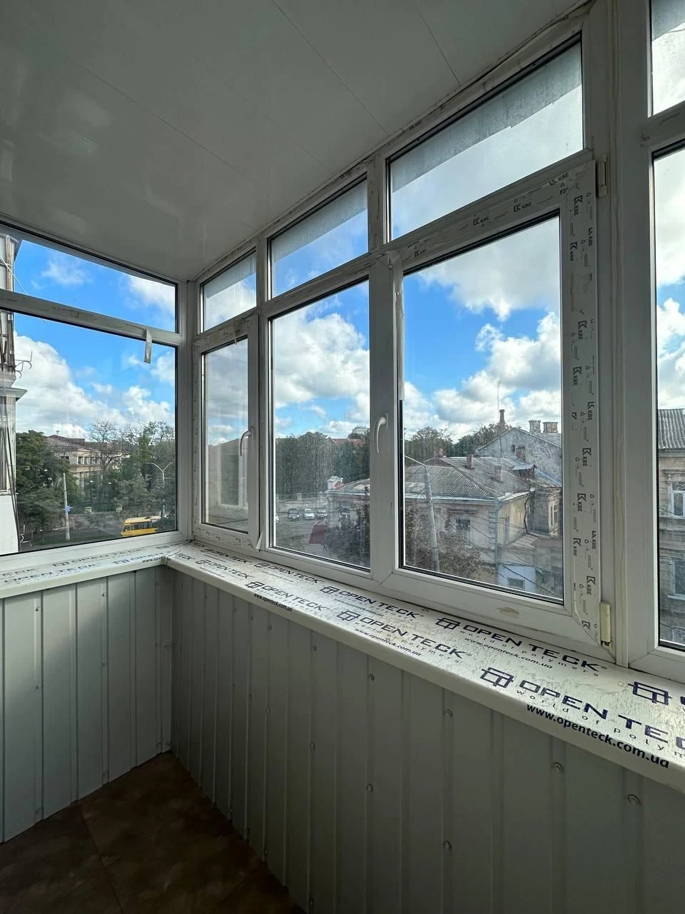Продам 2-к квартиру в Центрі міста, Новосільського/Пастера (
