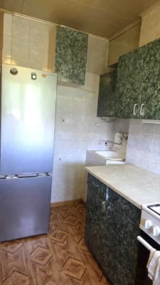продам 2 кімнатна квартира, газовый дім, 5 поверх по вул. Кр