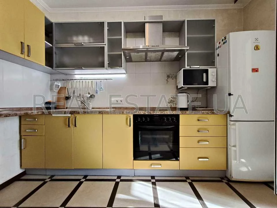 One-room apartment. Kyiv, Urlivska St.