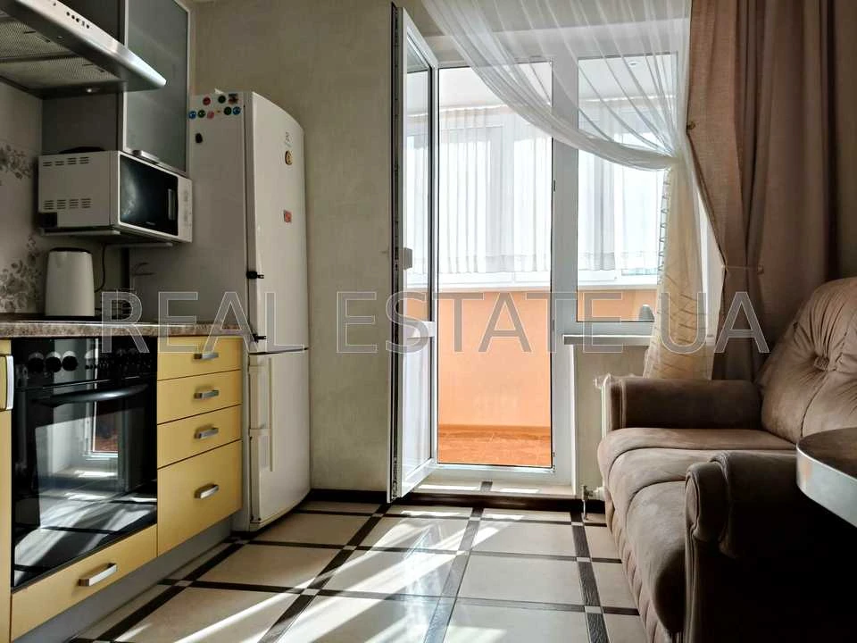 One-room apartment. Kyiv, Urlivska St.