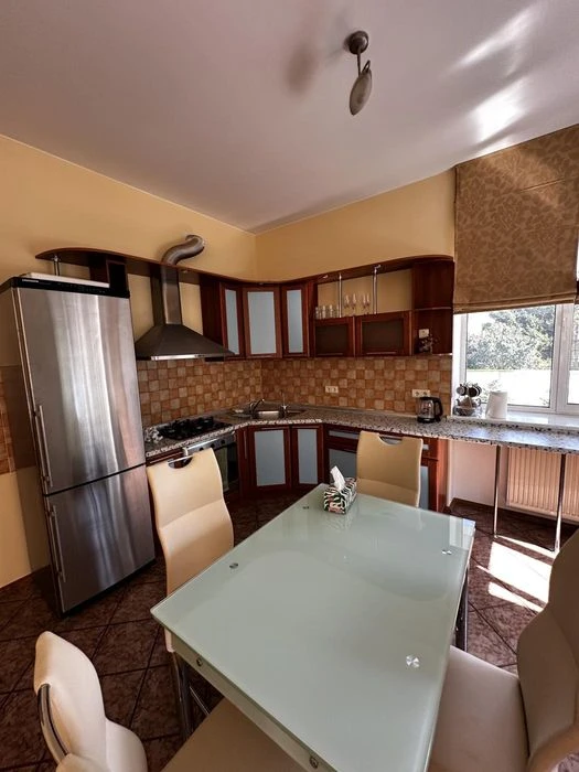 House for sale in Sauvignon-1