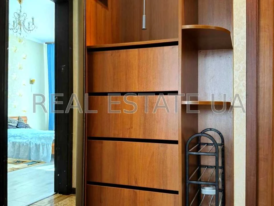 One-room apartment. Kyiv, Urlivska St.