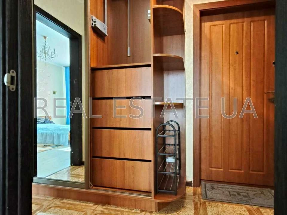 One-room apartment. Kyiv, Urlivska St.