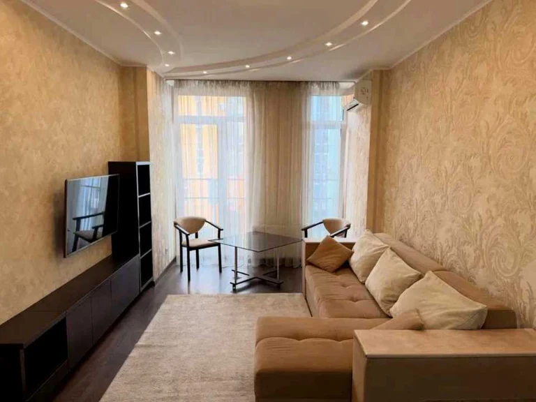 Квартира. Київ, Регенераторна вулиця