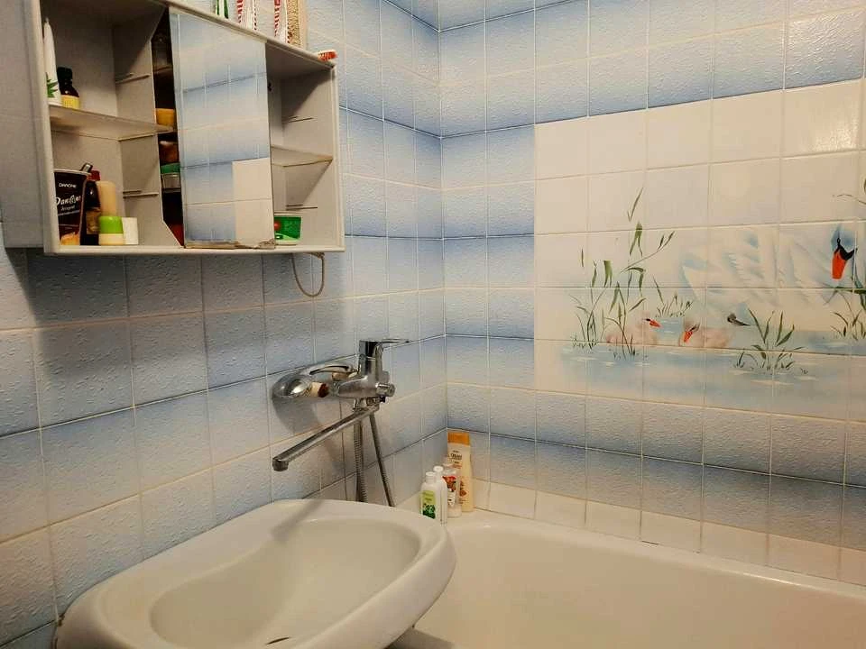 Квартира. Київ, Анни Ахматової вул.
