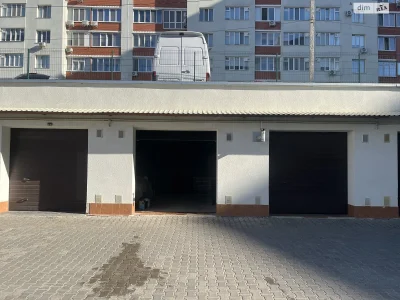 Продаж Місце в гаражному кооперативі Озерна