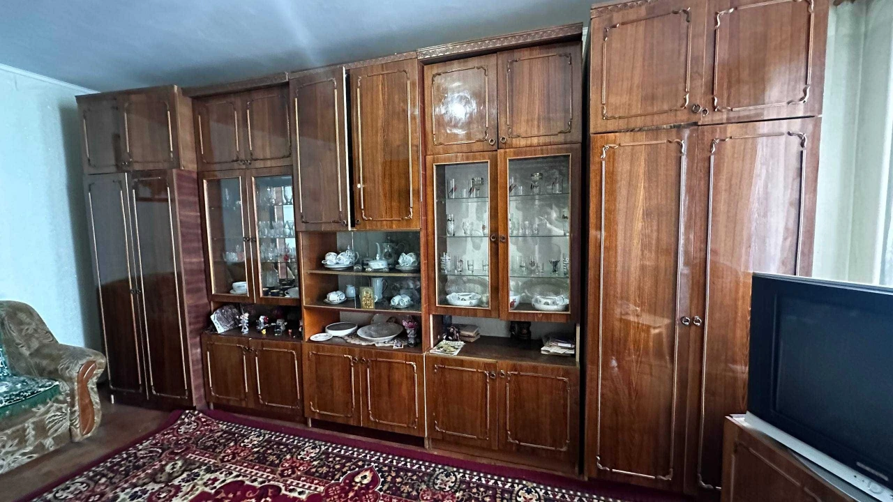 Трехкомнатная квартира, ул. Молодежная Арсен, Эпицентр, Каскад
