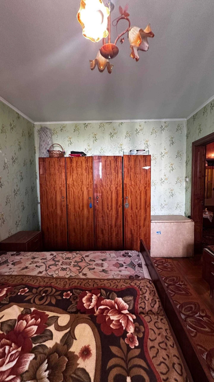 Трехкомнатная квартира, ул. Молодежная Арсен, Эпицентр, Каскад
