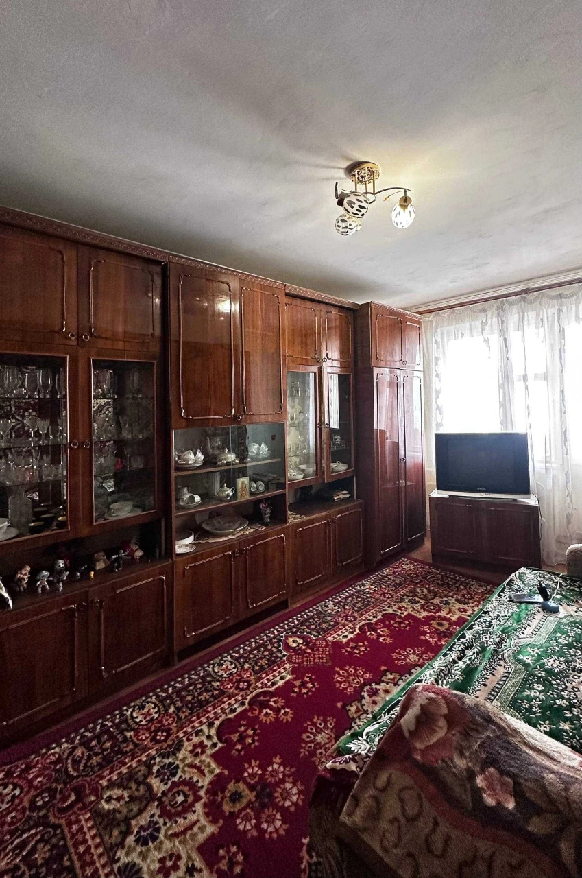 Трехкомнатная квартира, ул. Молодежная Арсен, Эпицентр, Каскад