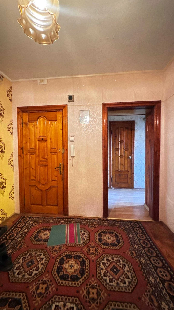 Трехкомнатная квартира, ул. Молодежная Арсен, Эпицентр, Каскад