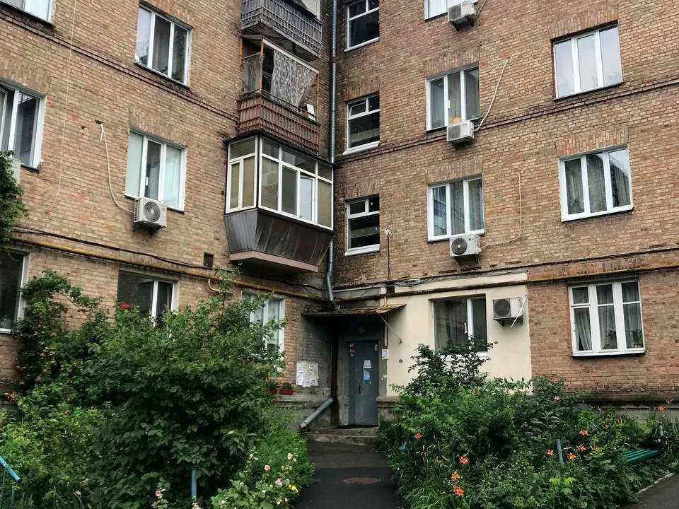 Квартира. Київ, Керамічний пров.