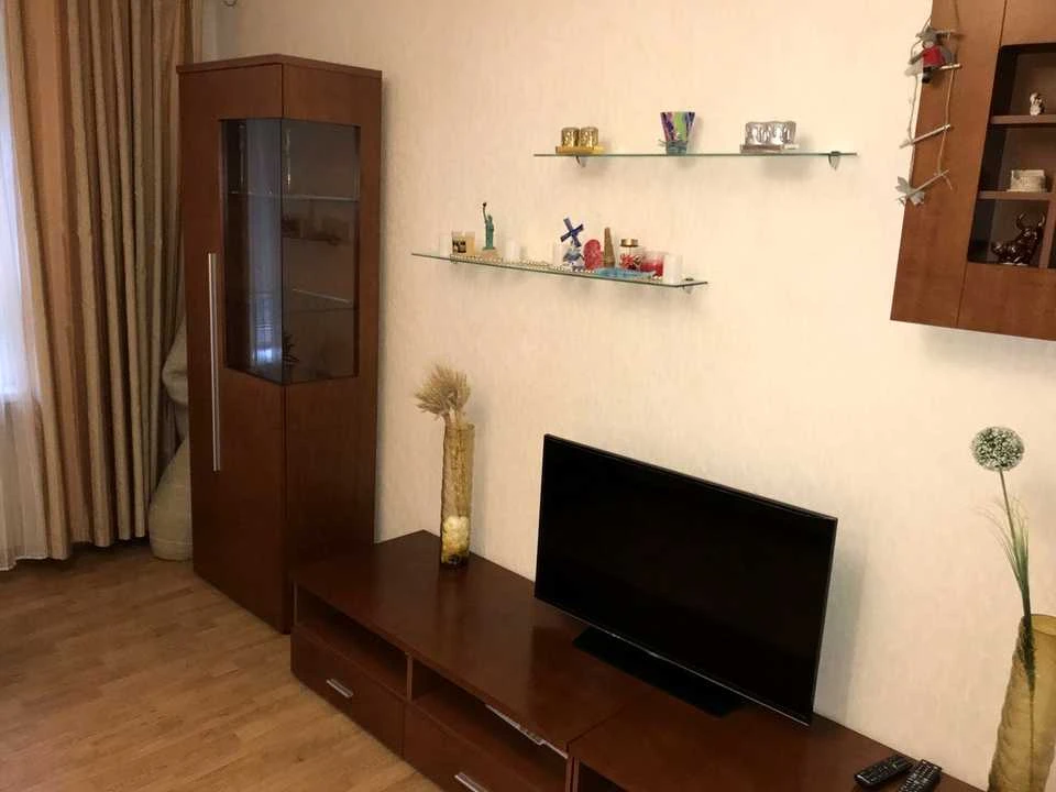 Квартира. Київ, Керамічний пров.