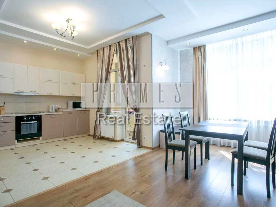 Квартира. Київ, Андрія Верхогляда вул.