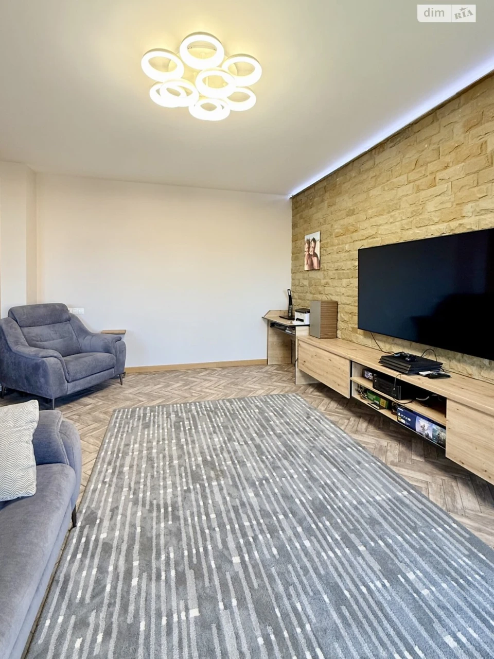 Sale Apartment Socmysto