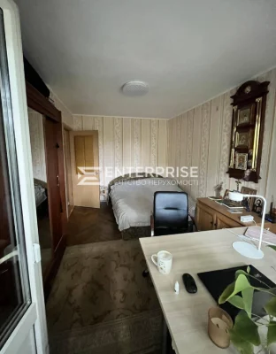 Продаж 1к квартири 32 м² на вул. Верховинна, метро Житомирсь