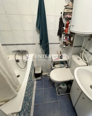 Продаж 1к квартири 32 м² на вул. Верховинна, метро Житомирсь