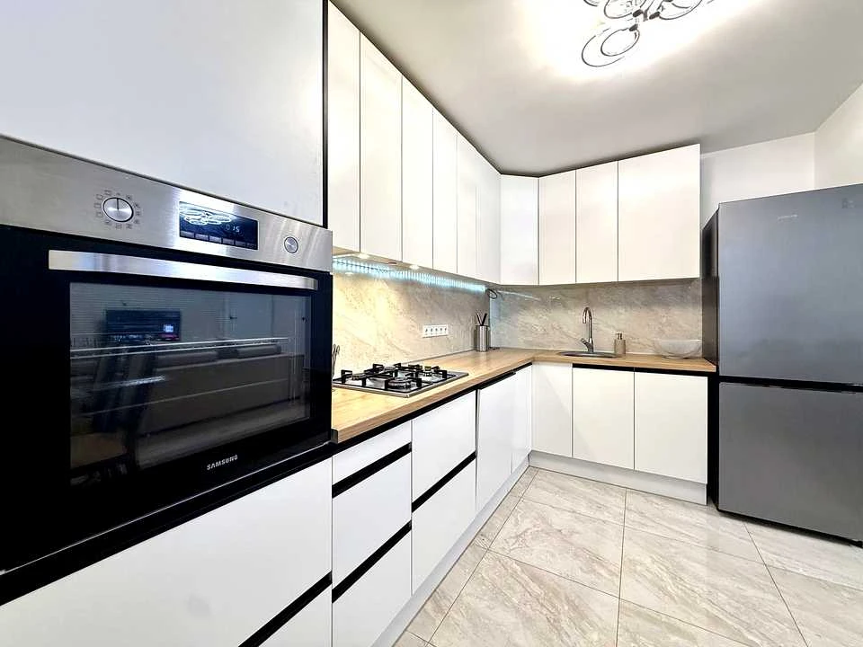 Apartment. Sumy, Ivan Sirka St.