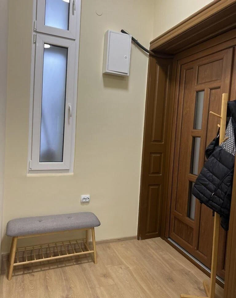 Продаж 1.5 кімнатної в центрі з газом