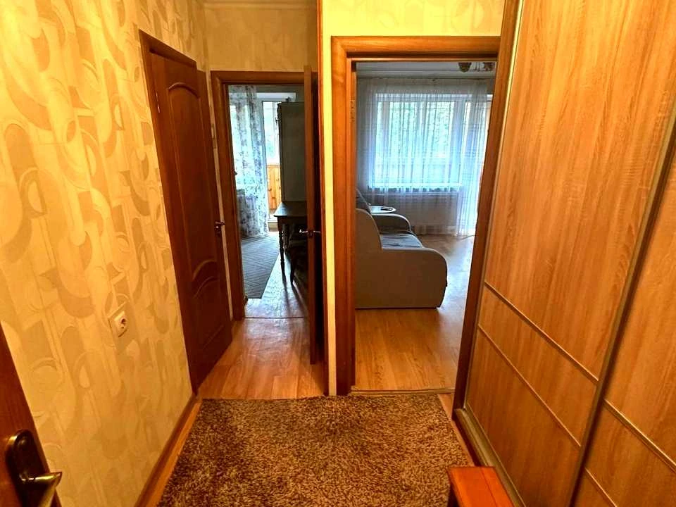Квартира. Київ, Академіка Заболотного вул.