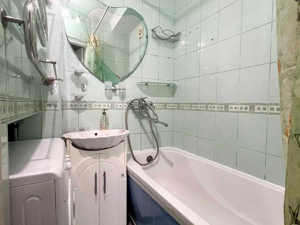 Apartment. Leopold YaShchenka Street, Kyiv