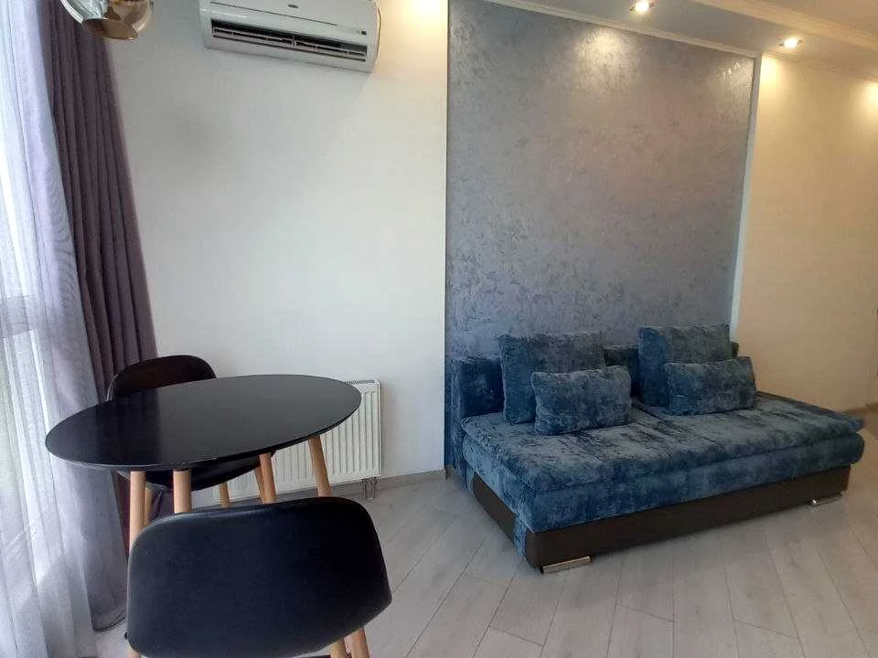 1-room apartment. Kyiv, Mykhaila Dontsia St.