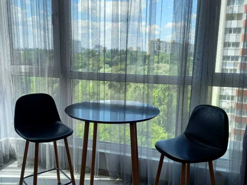 1-room apartment. Kyiv, Mykhaila Dontsia St.