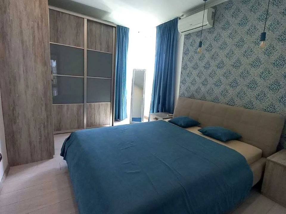 1-room apartment. Kyiv, Mykhaila Dontsia St.