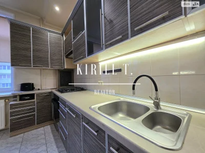Long-Term Rental Apartment, Polya Avenue